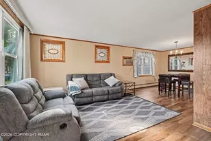 104 Lawrence St, Wilkes Barre, PA 18702 - Photo 2