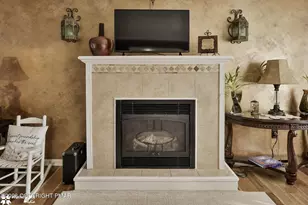 5016 Foxrun Ln, Whitehall, PA 18052 - Photo 12