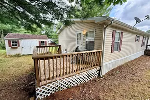 212 Hope Dr, New Ringgold, PA 17960 - Photo 6