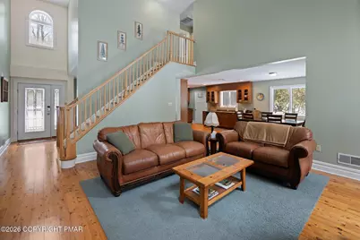  2236 Hillcrest Drive, Pocono Pines, PA 18350 - Photo 10
