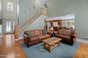 2236 Hillcrest Dr, Pocono Pines, PA 18350 - Photo 10