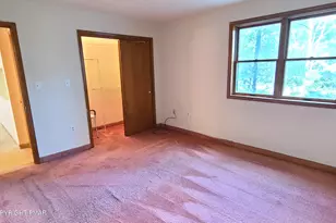 146 Foxfire Dr, Mount Pocono, PA 18344 - Photo 12