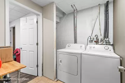  424 Saunders Drive, Bushkill, PA 18324 - Photo 28