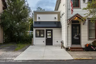  605 Monroe Street, Stroudsburg, PA 18360 - Photo 2