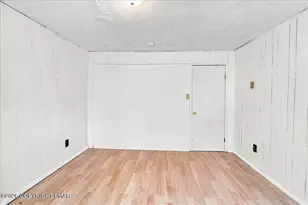 6520 Runnymeade Ln, Tobyhanna, PA 18466 - Photo 24