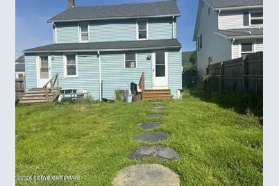  16 - 18 E Main Street, Pen Argyl, PA 18072 - Photo 2