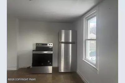  16 - 18 E Main Street, Pen Argyl, PA 18072 - Photo 6