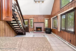 6520 Runnymeade Ln, Tobyhanna, PA 18466 - Photo 6