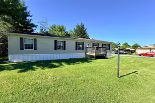255 Angel Dr, New Ringgold, PA 17960 - Photo 1