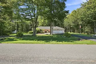 123 Meadow Rd, Pocono Lake, PA 18347 - Photo 50