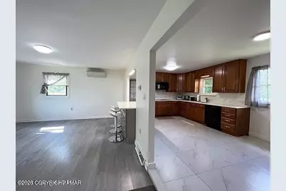  203 Center Road, Stroudsburg, PA 18360 - Photo 18
