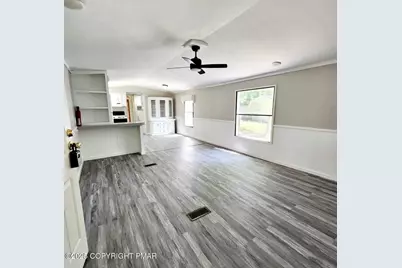  155 Bariton Court, Bartonsville, PA 18321 - Photo 6