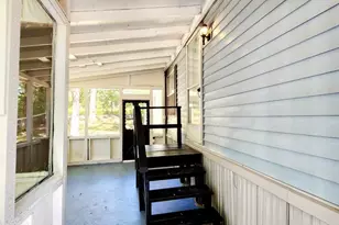 155 Bariton Ct, Bartonsville, PA 18321 - Photo 10