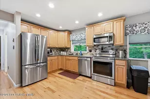 103 Waterview Dr, Hawley, PA 18428 - Photo 26