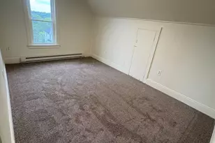 154 Garibaldi Ave, Roseto, PA 18013 - Photo 6