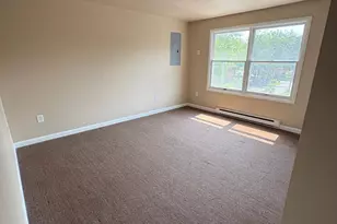 339 Race St, East Stroudsburg, PA 18301 - Photo 4