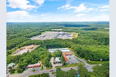  2642 Route 940, Pocono Summit, PA 18346 - Photo 30