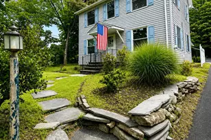 52 Smith St, East Stroudsburg, PA 18301 - Photo 2