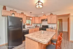 614 Washington Pl, Tobyhanna, PA 18466 - Photo 8