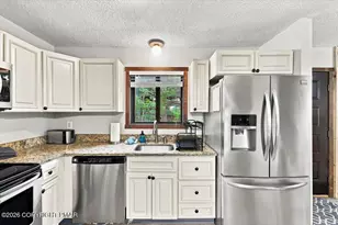 138 Cross Country Ln, Tannersville, PA 18372 - Photo 8