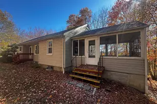 6277 Franklin Hill Rd, East Stroudsburg, PA 18301 - Photo 2