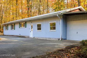 4183 Paper Birch Ln, White Haven, PA 18661 - Photo 2