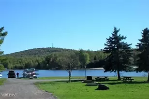 2086 Lehigh Dr, Pocono Lake, PA 18347 - Photo 32