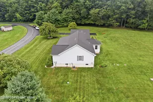 235 Country Acres Dr, Kunkletown, PA 18058 - Photo 28