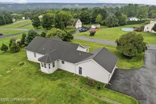 235 Country Acres Dr, Kunkletown, PA 18058 - Photo 74