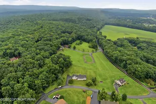 235 Country Acres Dr, Kunkletown, PA 18058 - Photo 30