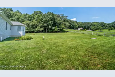  235 Country Acres Drive, Kunkletown, PA 18058 - Photo 18