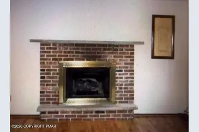  5185 Hummingbird Drive, Pocono Summit, PA 18346 - Photo 6