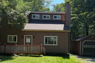 1023 Salamanca Dr, Tobyhanna, PA 18466 - Photo 2