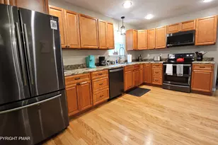1255 Hawthorn Terrace, Pocono Summit, PA 18346 - Photo 14