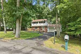 297 Remington Rd, East Stroudsburg, PA 18301 - Photo 4