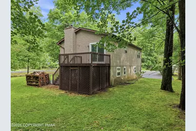  104 Noble Lane, East Stroudsburg, PA 18301 - Photo 2