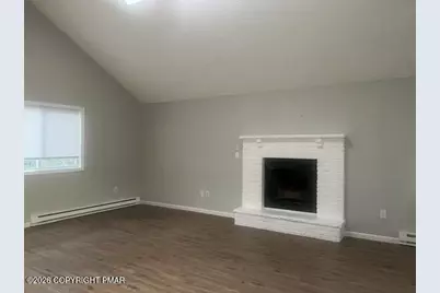  8465 Bumble Bee Way, Tobyhanna, PA 18466 - Photo 4
