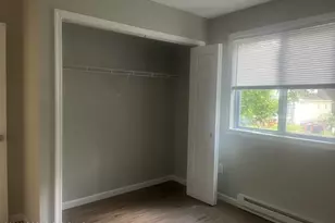 8465 Bumble Bee Way, Tobyhanna, PA 18466 - Photo 10