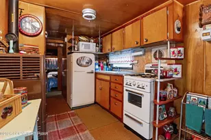 117 S Lake Dr, Lake Harmony, PA 18624 - Photo 6