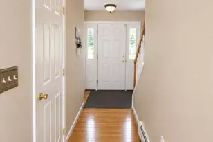 7156 Hickory Ln, Stroudsburg, PA 18360 - Photo 2