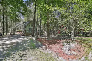 167 Wyomissing Dr, Pocono Lake, PA 18347 - Photo 4