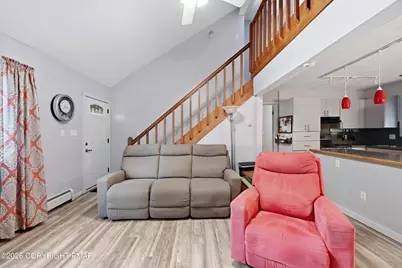  1063 Knollwood Drive, Tobyhanna, PA 18466 - Photo 6