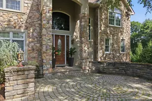 150 Kettle Ridge Dr, Stroudsburg, PA 18360 - Photo 4