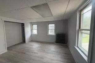 202 N 9th St, Pottsville, PA 17901 - Photo 6