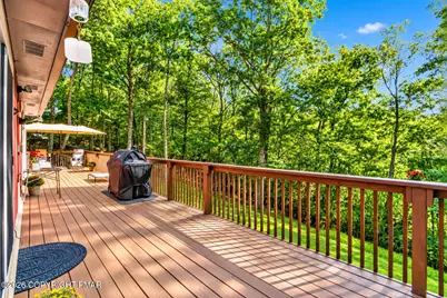  175 Deer Trail Drive, Saylorsburg, PA 18353 - Photo 6