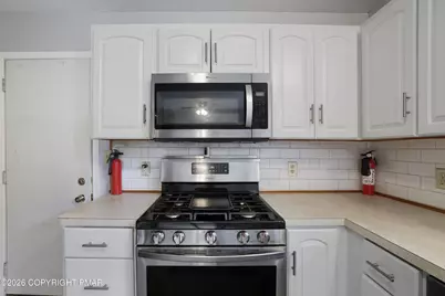  7 Flagstone Lane, East Stroudsburg, PA 18302 - Photo 14