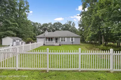  7 Flagstone Lane, East Stroudsburg, PA 18302 - Photo 2
