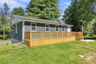 1035 Mt Tom Rd, East Stroudsburg, PA 18301 - Photo 4