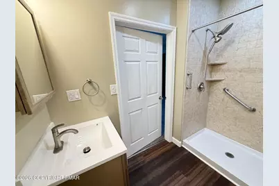  46 E Mill Street, Nesquehoning, PA 18240 - Photo 20