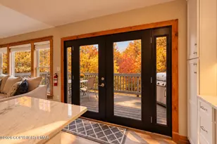 347 Hemlock Ln, Tannersville, PA 18372 - Photo 8